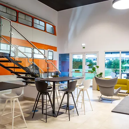 Ride Surf & Peniche Gæstehus 4*