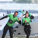 게스트하우스 Ride Surf & Peniche 4*