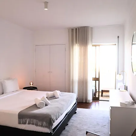 Ride Surf & Peniche Casa de hóspedes Ferrel (Leiria)