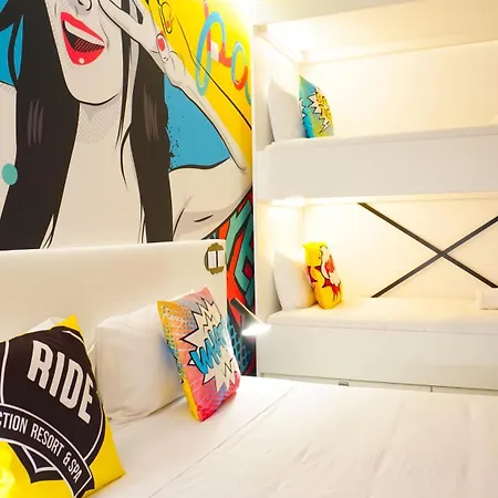 Гостевой дом Ride Surf & Peniche Феррел