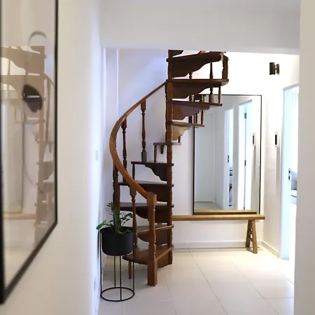 Ride Surf & Peniche Гостевой дом 4*