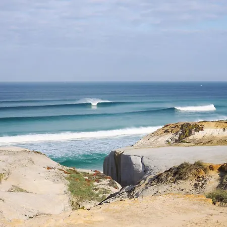 Ride Surf & Peniche 4* フェレル