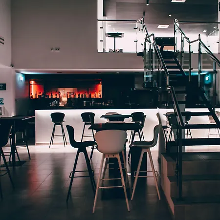 Ride Surf & Peniche Гостевой дом