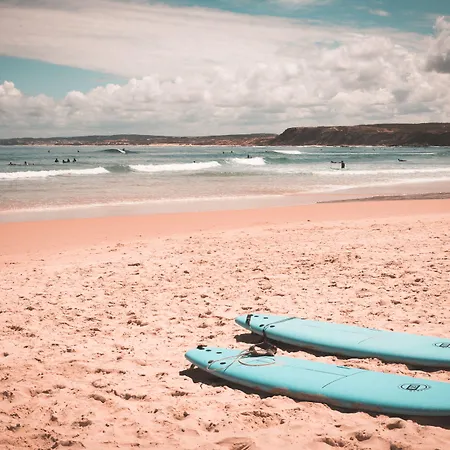 Гостевой дом Ride Surf & Peniche 4*