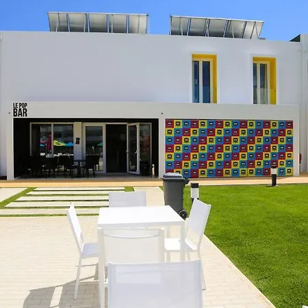 Πανσιόν Ride Surf & Peniche