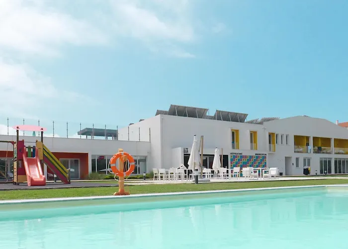 Ride Surf & Peniche 招待所 4*