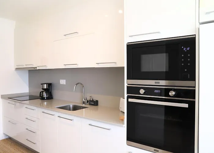 Ride Surf & Peniche 招待所 4*