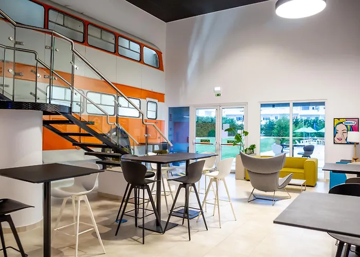 Ride Surf & Peniche 招待所 4*